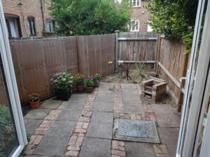 poorly placed bbq dead space created around a bbq